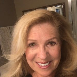 Meet your Posher, Brenda